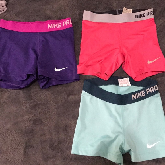 Nike Pants - Nike Pro spandex shorts